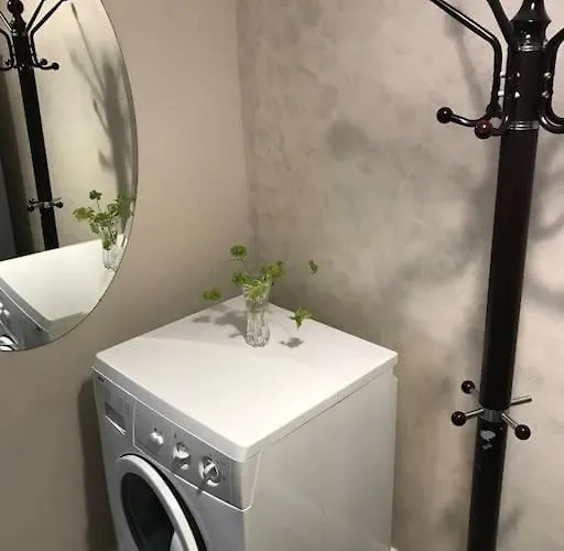 Warm In The Center Of City *