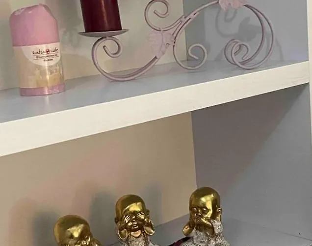 Apartament Warm In The Center Of City Tirana